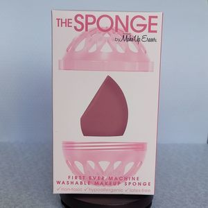 The Makeup Eraser - The Sponge - Machine Washable Makeup Sponge